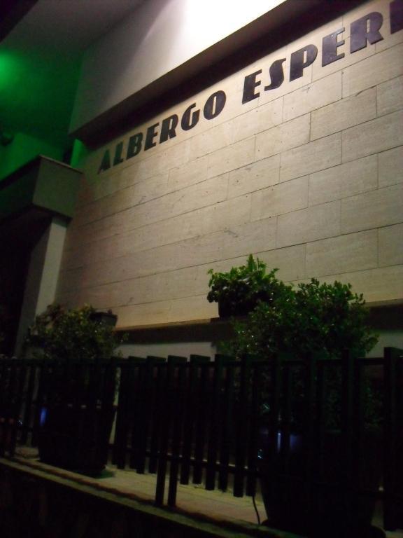 Hotel Esperia Sammichele Di Bari Exterior photo