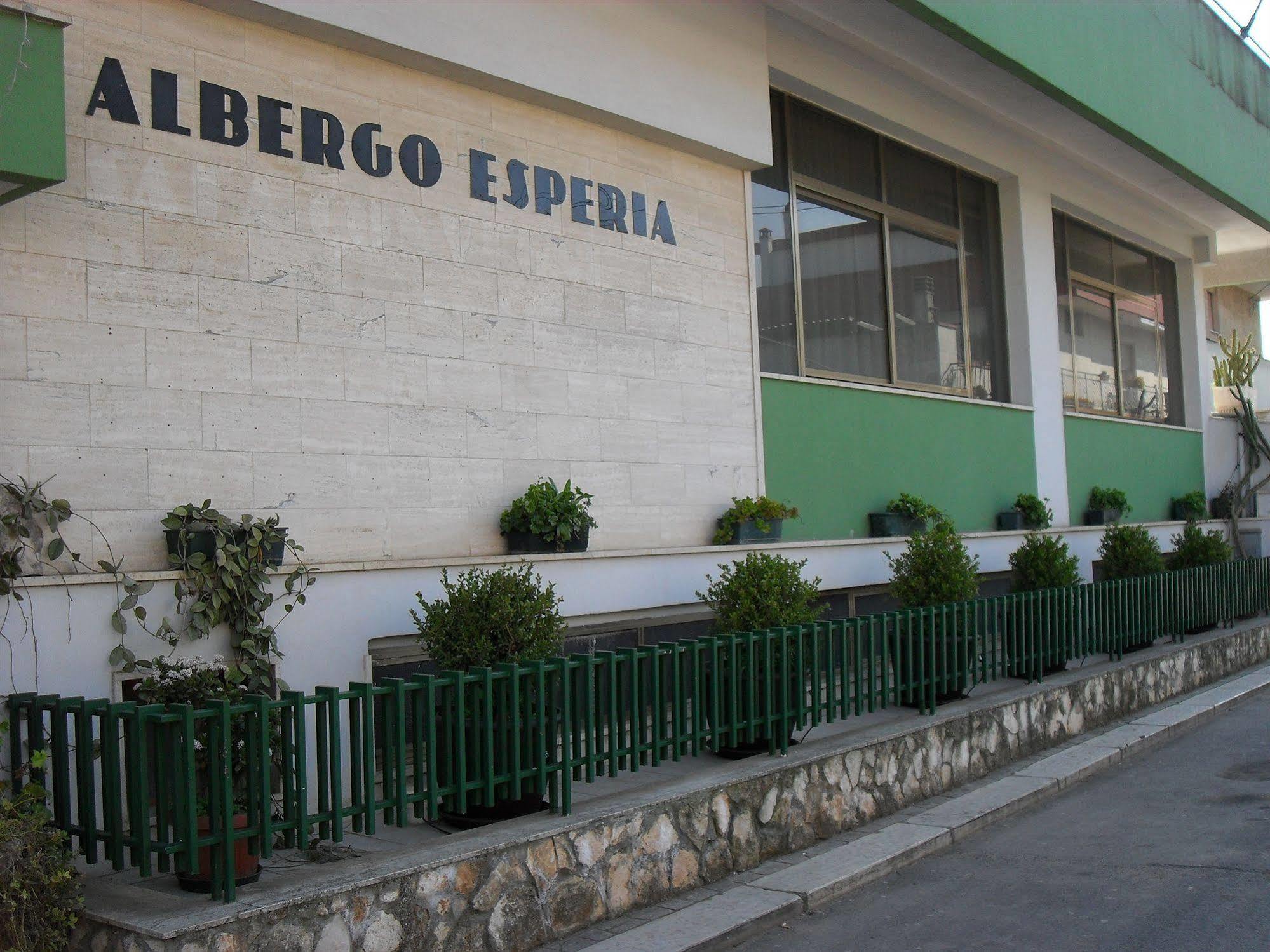 Hotel Esperia Sammichele Di Bari Exterior photo